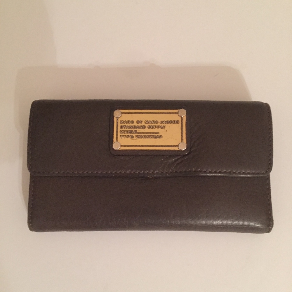 Marc Jacobs Womens Brown Long Leather Wallet